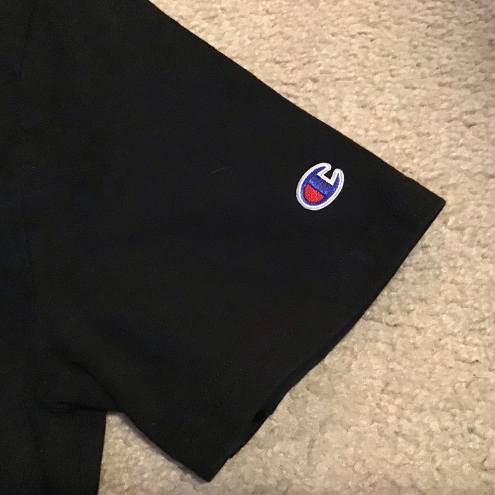 Champion Logo Men’s Black T-shirt Short Sleeve Casual School Streetwear Sz Small - Picture 5 of 9
